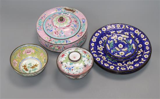 A Chinese Canton enamel brushwasher, two bowls and cover, four plates and three stands, 19th/20th century